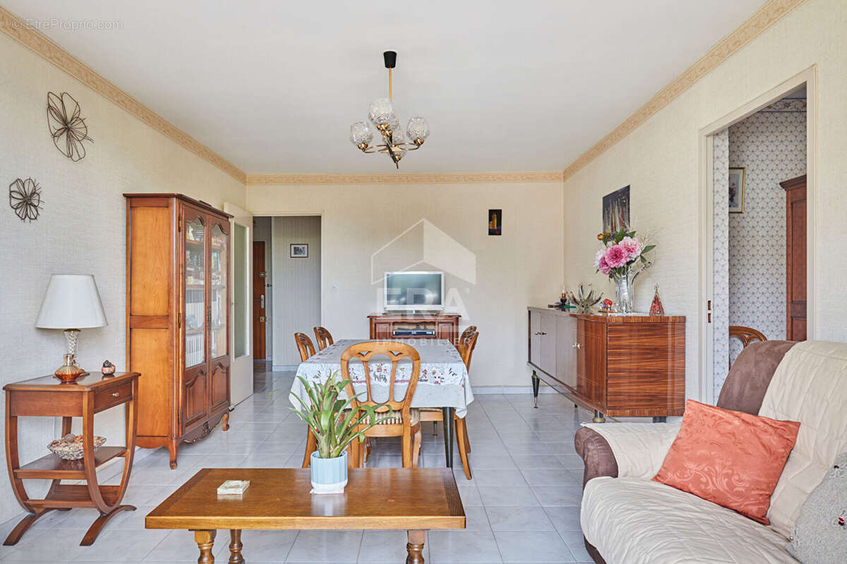Appartement à AIX-EN-PROVENCE