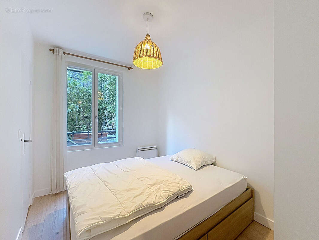 Appartement à LES LILAS