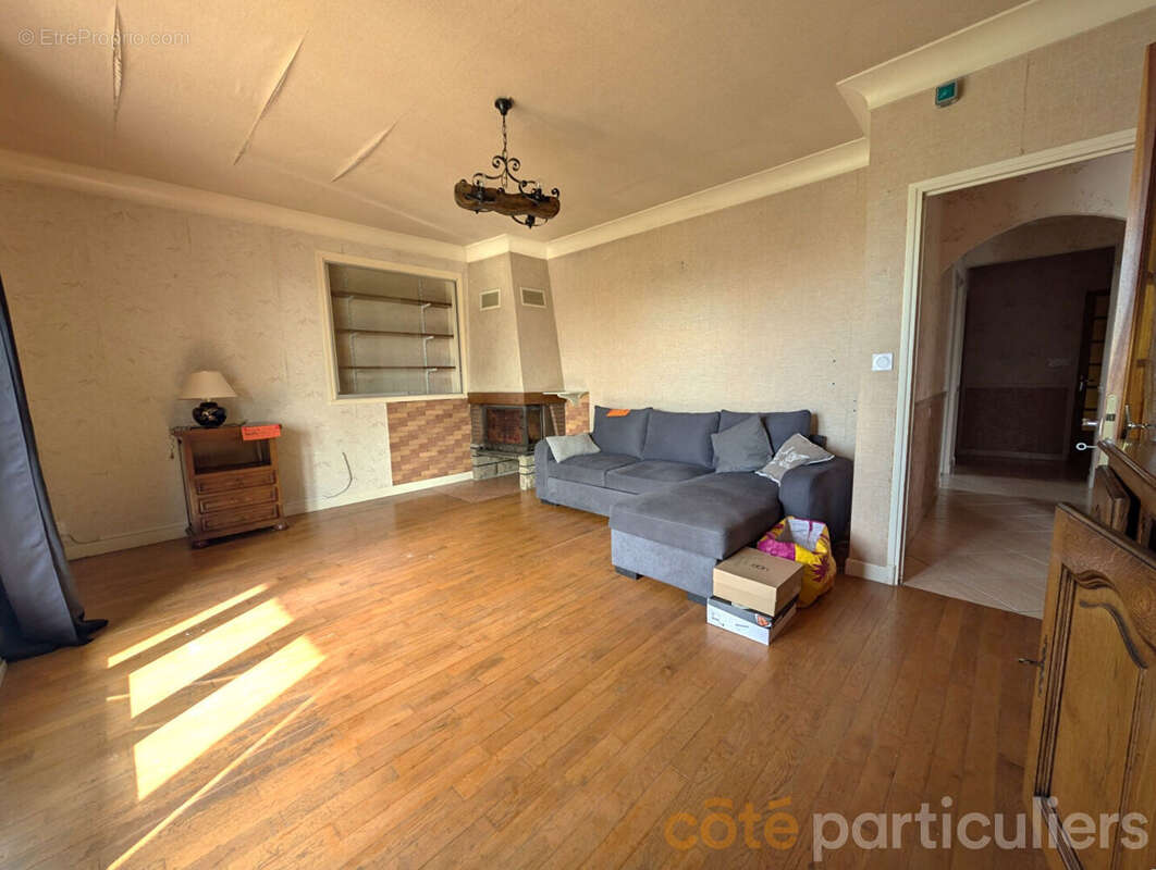 Maison à OLEMPS