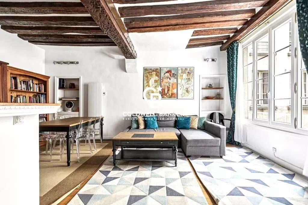 Appartement à PARIS-4E