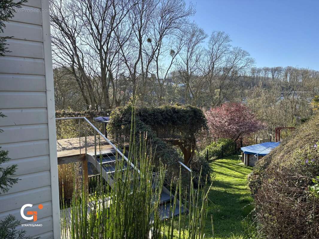 Maison à MONT-SAINT-AIGNAN