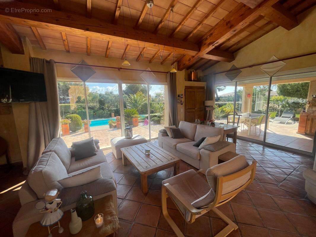 Maison à LA CADIERE-D&#039;AZUR