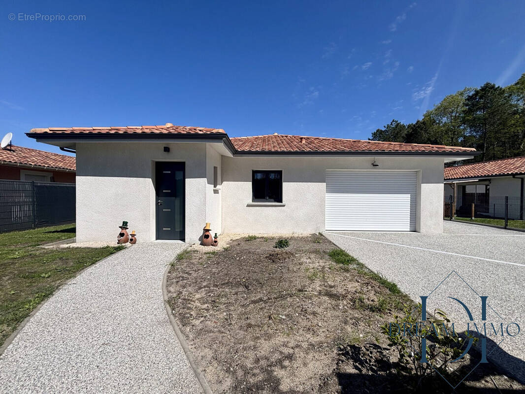 Maison à LIT-ET-MIXE