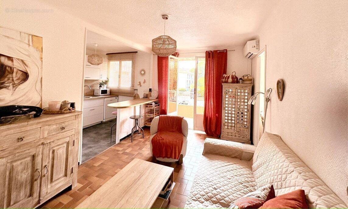 Appartement à SAINT-RAPHAEL