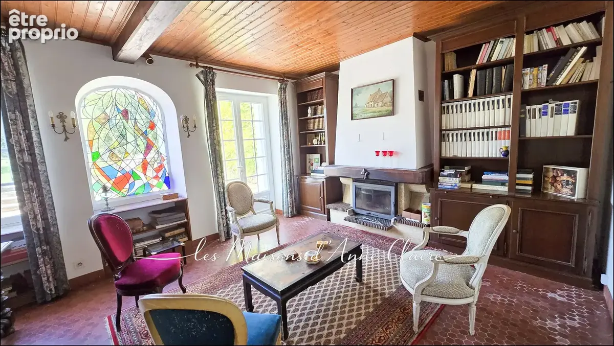 Maison de bourg des années 1900 au cœur de St-Père-en-Retz offrant charme de l’ancien (ravalement récent) sur - photo 5