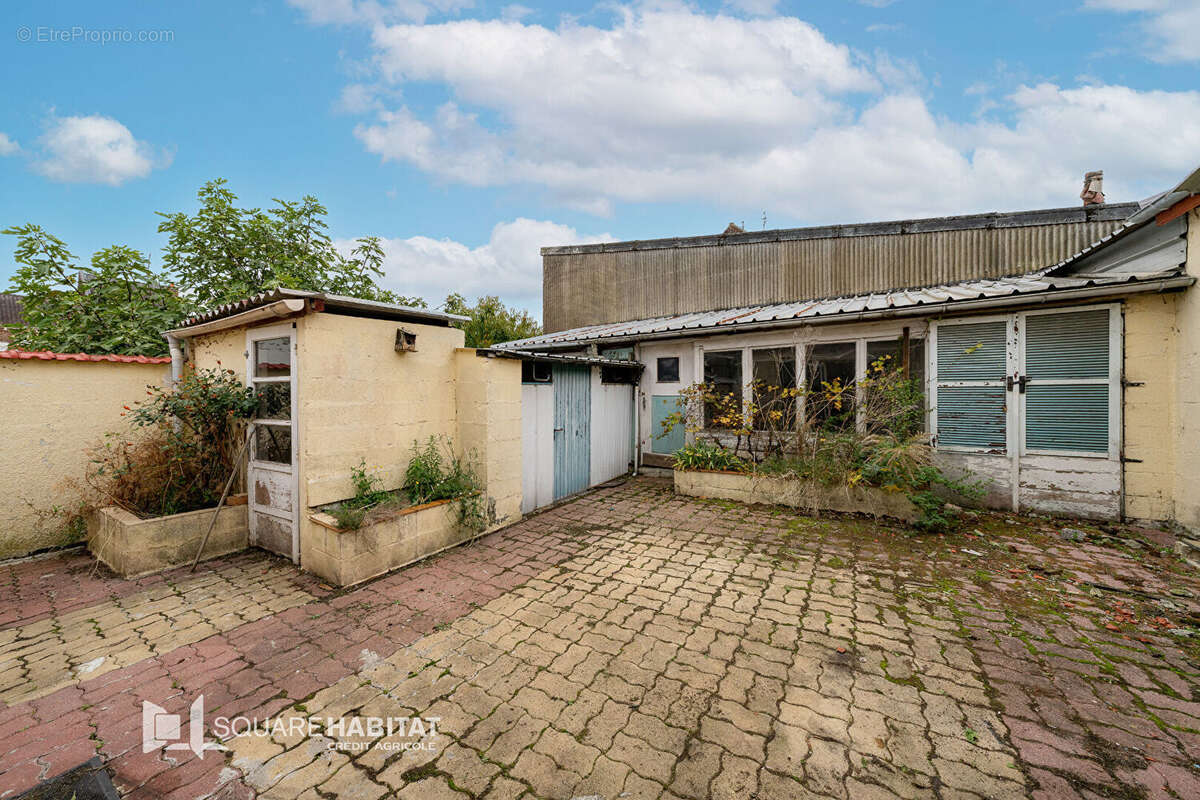 Maison à SIN-LE-NOBLE