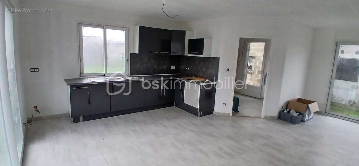 Maison à FOUSSIGNAC