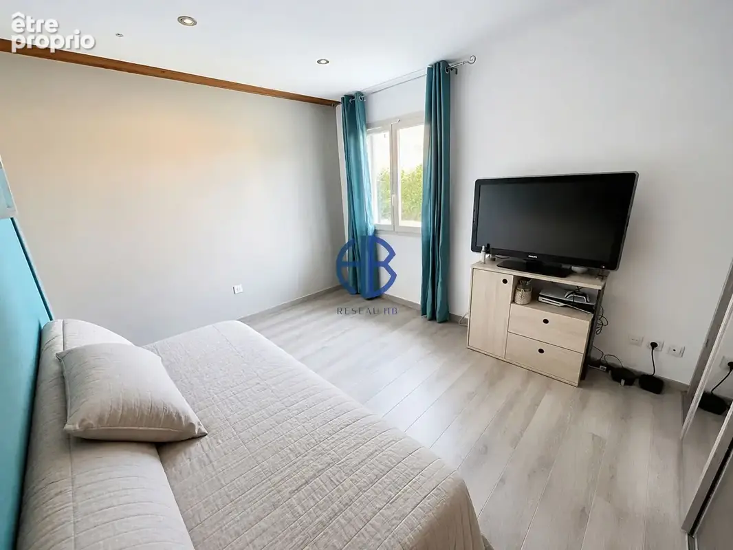Maison Corbelin 6 pièces 196 m2 avec sous sol complet de 200M2 - photo 17