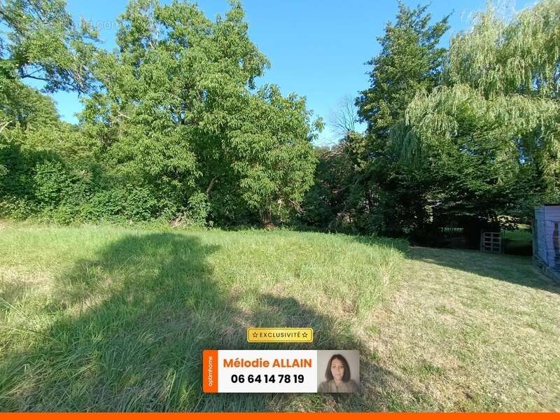 Terrain 790 m2 saint priest bramefant - photo 4