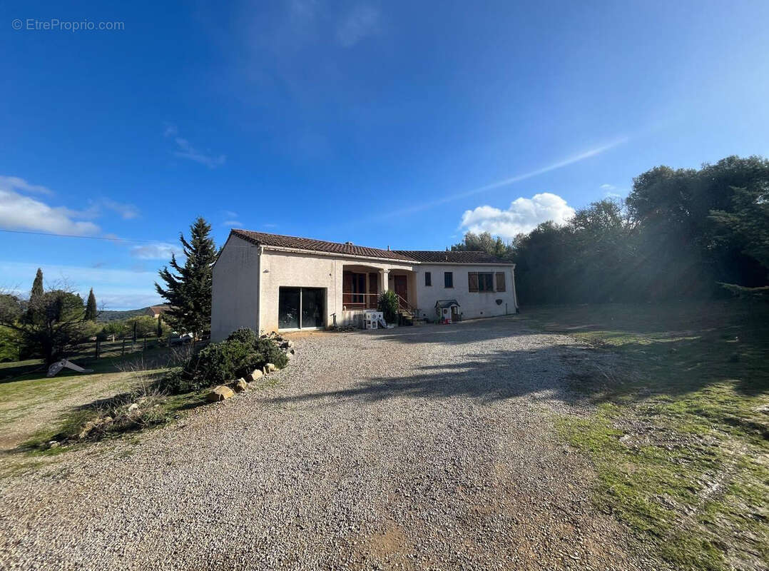 Maison à AIGUES-VIVES