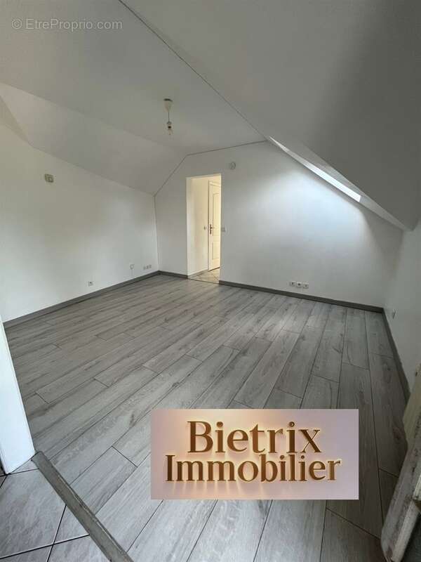 Appartement à L'ISLE-ADAM