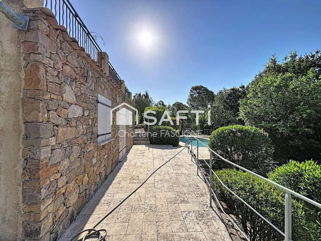 Photo 4 - Maison à LORGUES