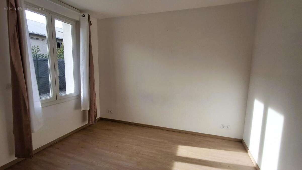 Maison à CREPY-EN-VALOIS