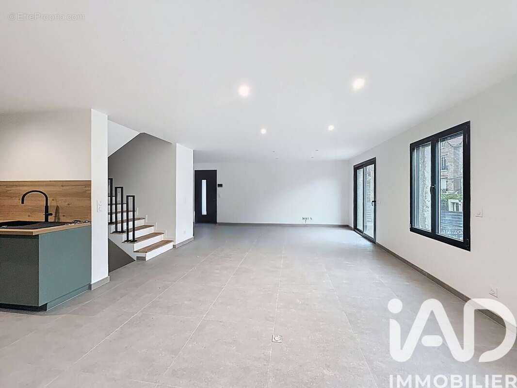 Photo 5 - Maison à NEUILLY-PLAISANCE