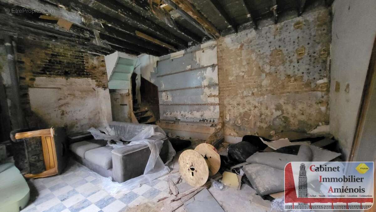 Maison à SAINT-LEGER-LES-DOMART