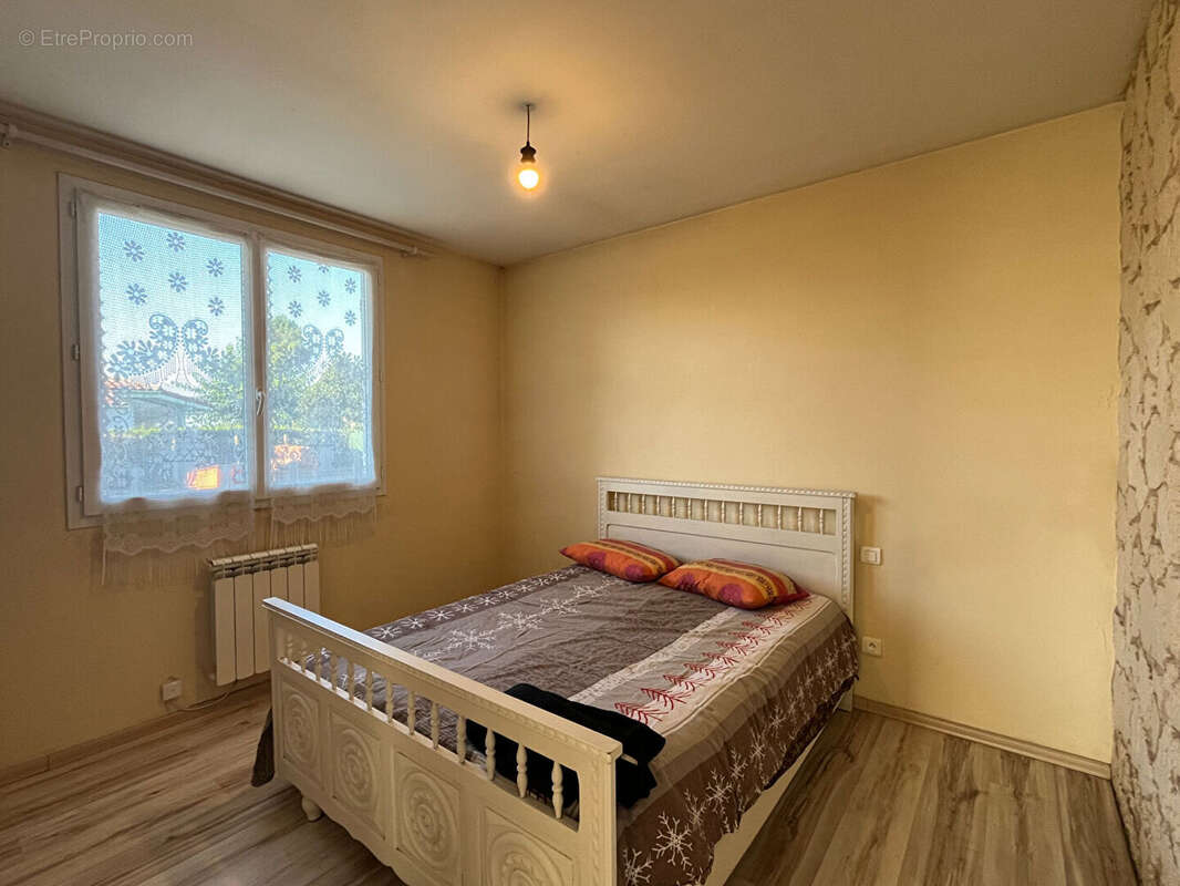 Maison à SAINT-YAGUEN