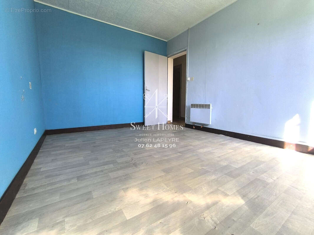 Maison à ROULLET-SAINT-ESTEPHE