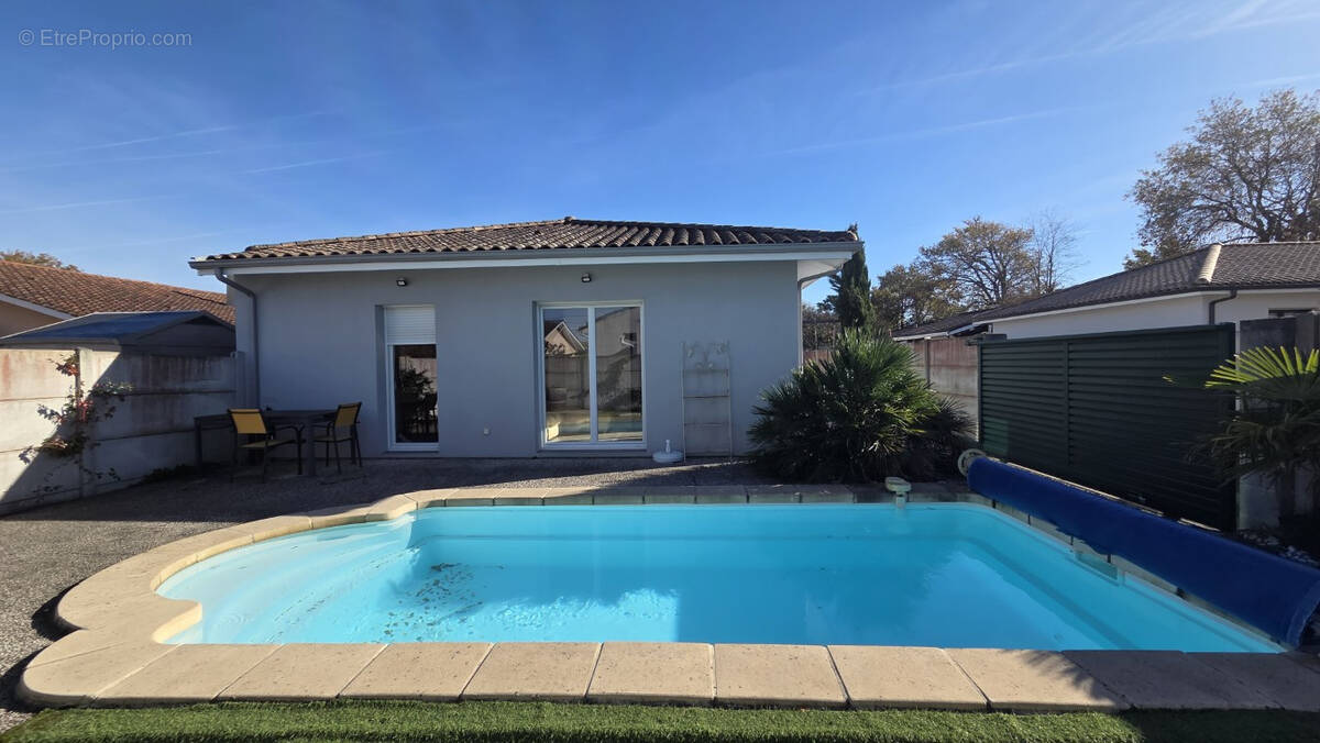 Maison à GUJAN-MESTRAS