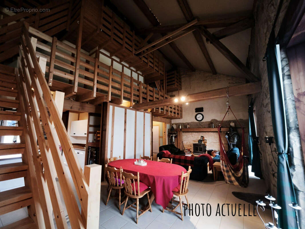Maison à BERTIGNAT