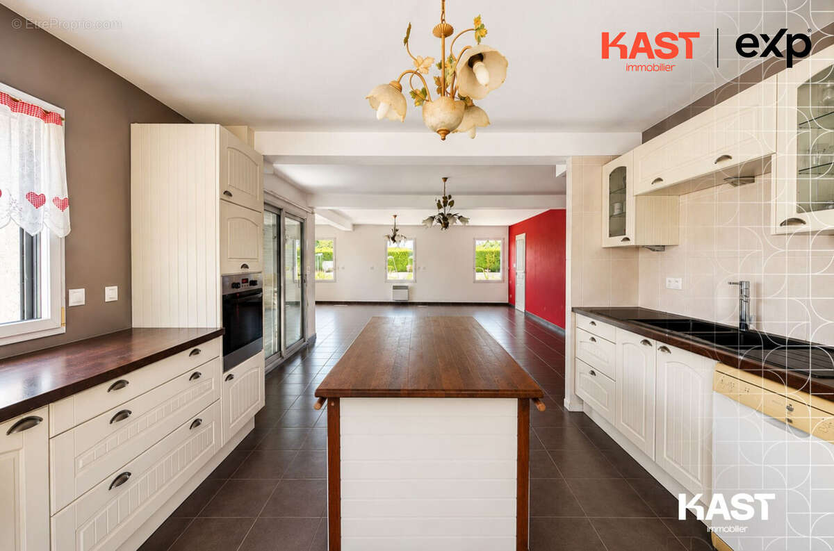 Maison 163 m² à Erdeven  - photo 3