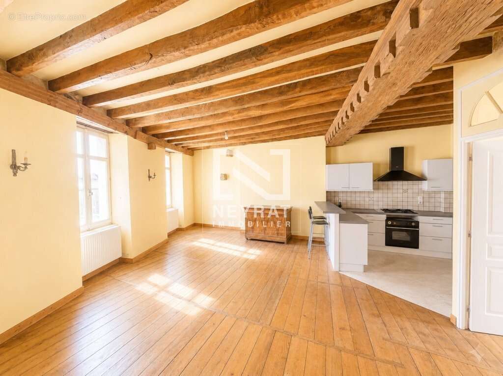 Duplex de caractère type T4 au cœur de Beaune - 107.1 m2 379 000 € - BEAUNE - photo 2