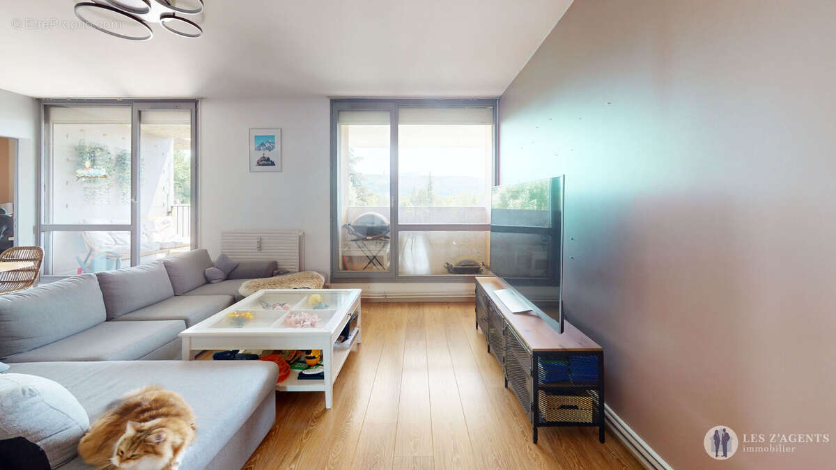 Appartement à ECHIROLLES