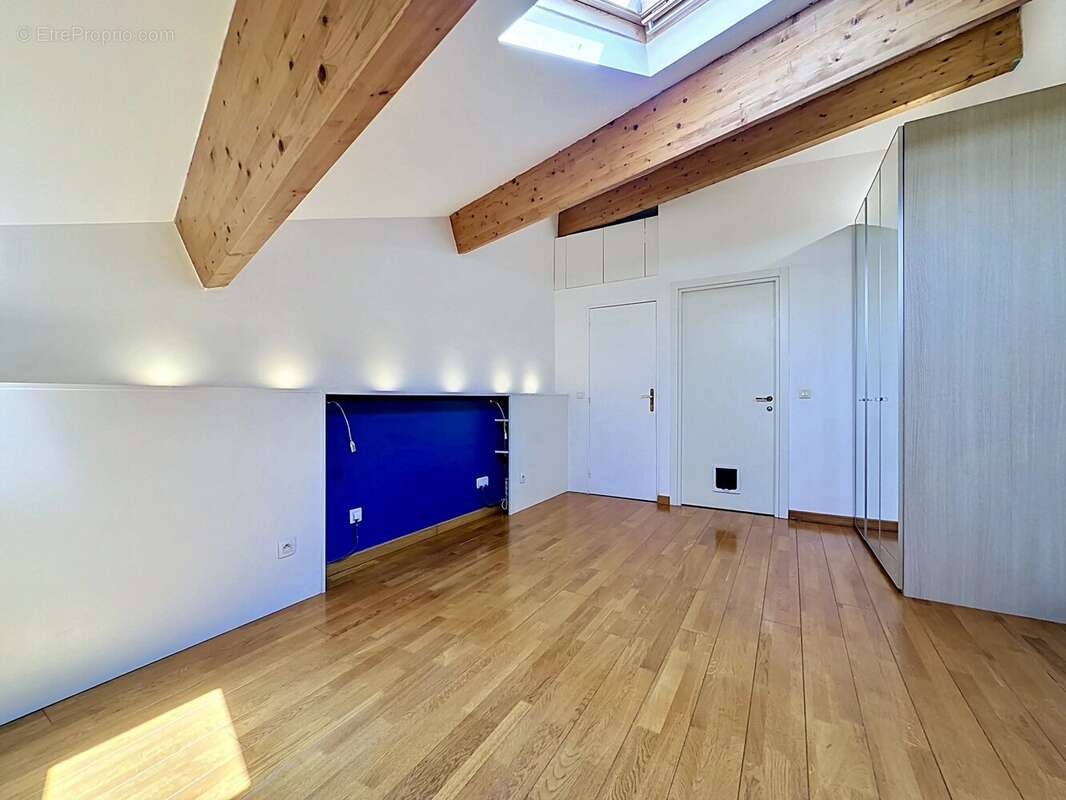 2 pièces Duplex dernier étage - photo 5