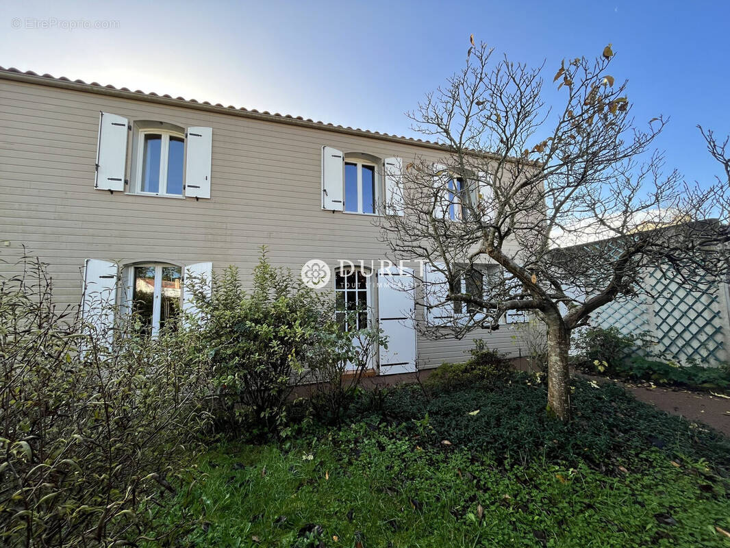 Maison à VENANSAULT