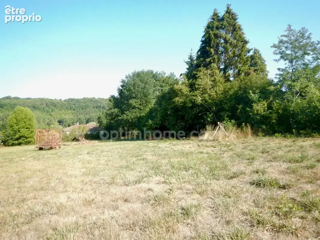Terrain constructible 1 602 m² CHATEAU-L'EVEQUE (24) - photo 2
