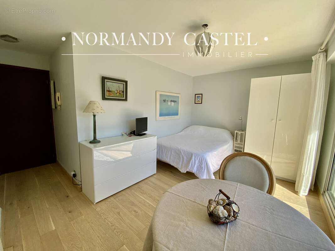 Appartement à TROUVILLE-SUR-MER