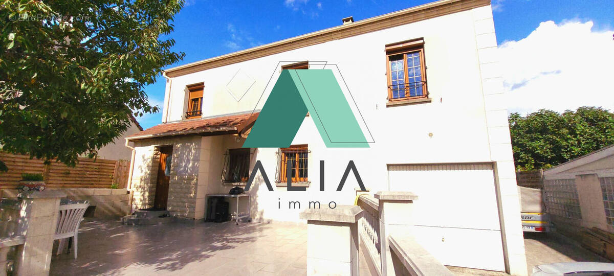 Appartement à SARCELLES