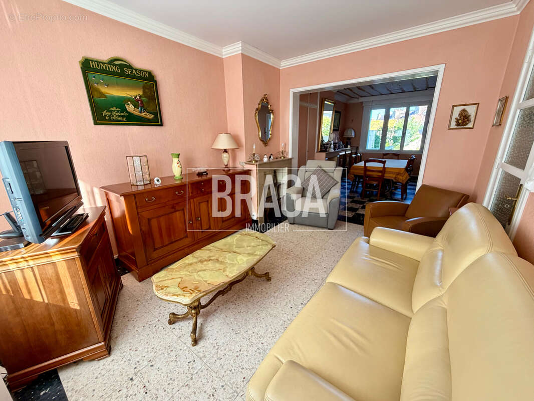 Maison porteloise de 125m2 hab  a vendre ! 4 chambres toiture facade et electricite neuves ! - photo 3