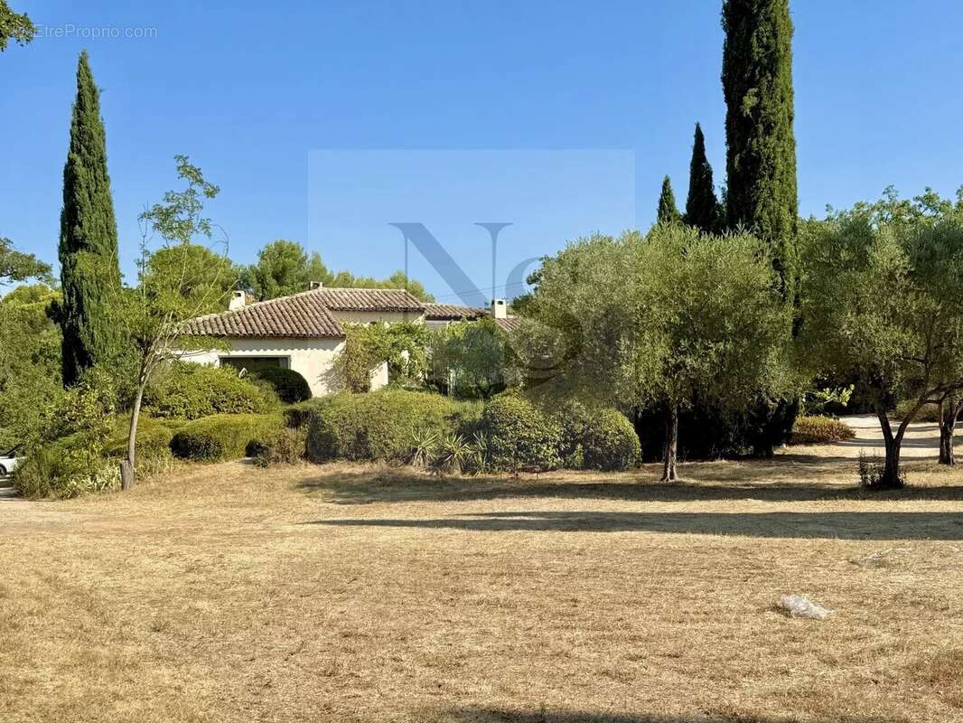 Maison à AIX-EN-PROVENCE