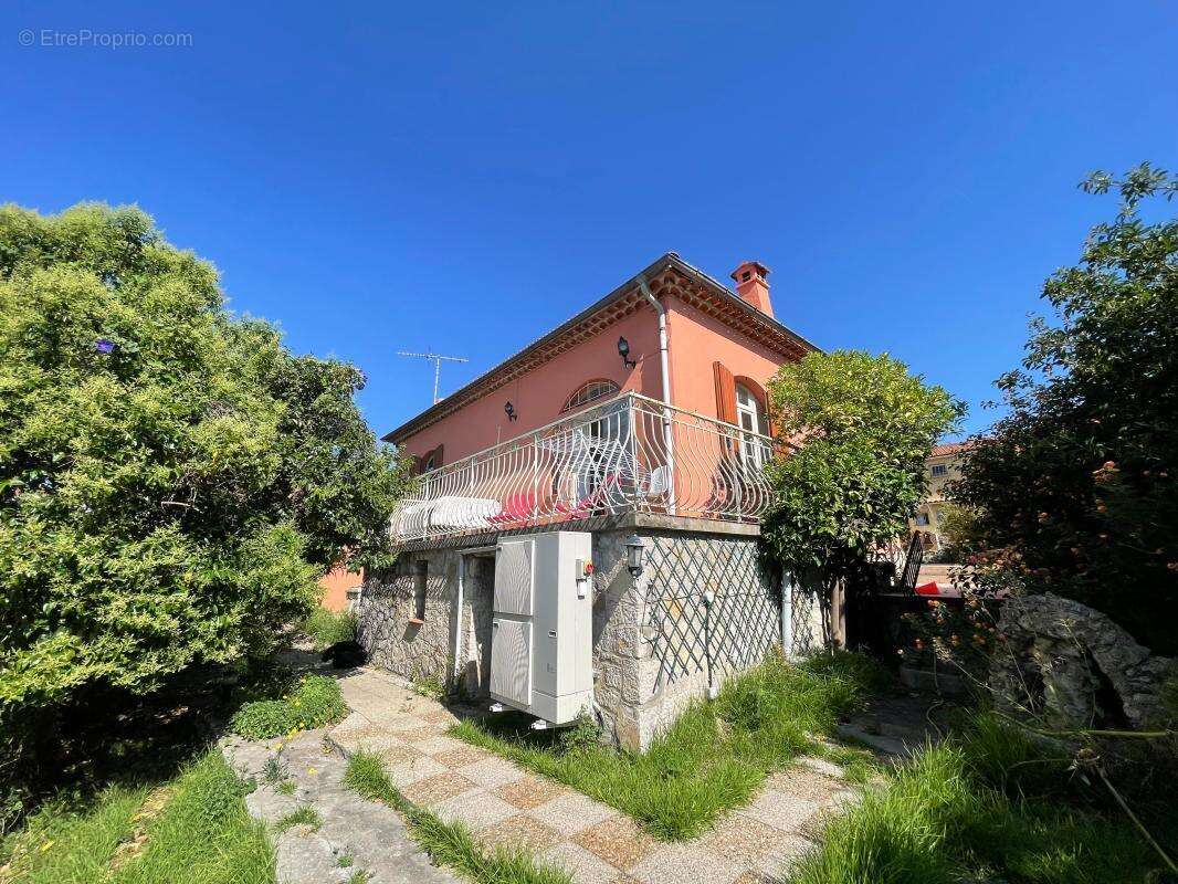 Maison à LA SEYNE-SUR-MER