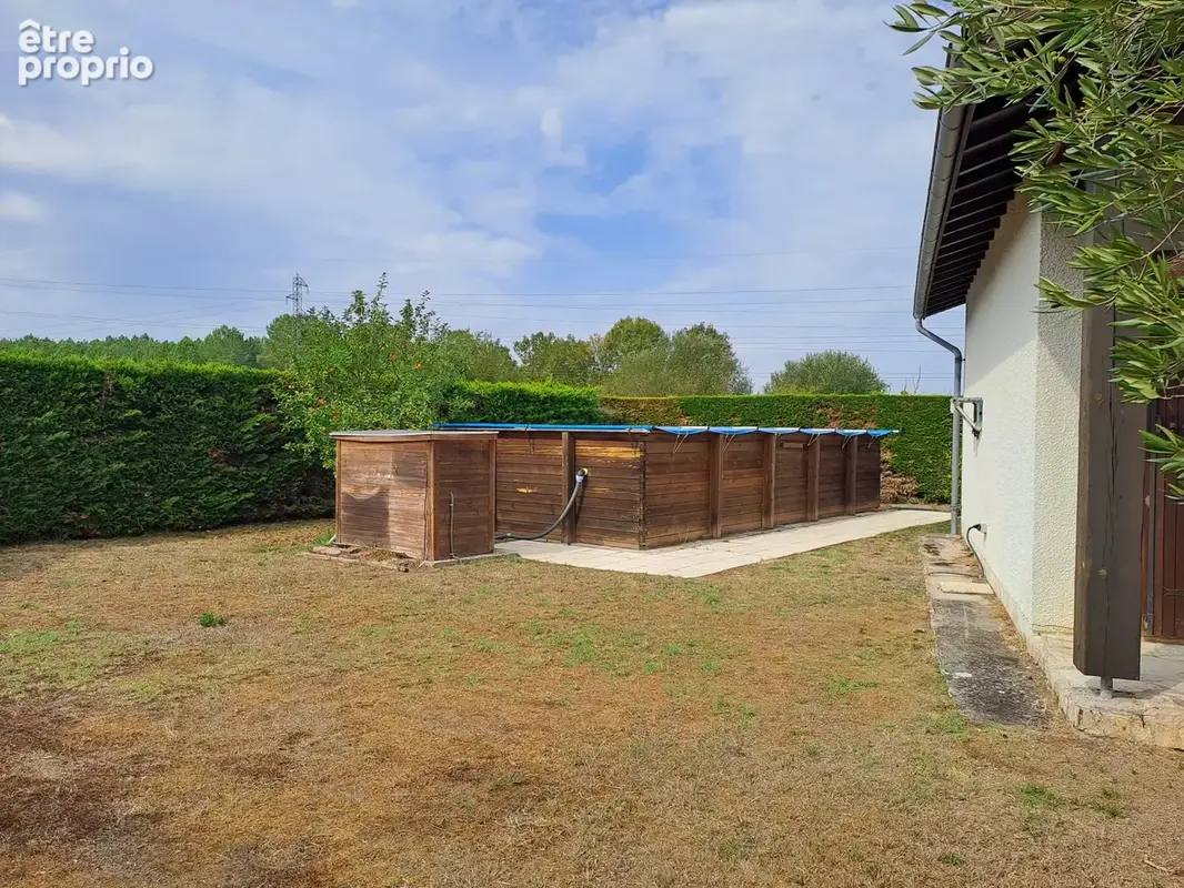Maison familiale avec piscine à Léognan - photo 10