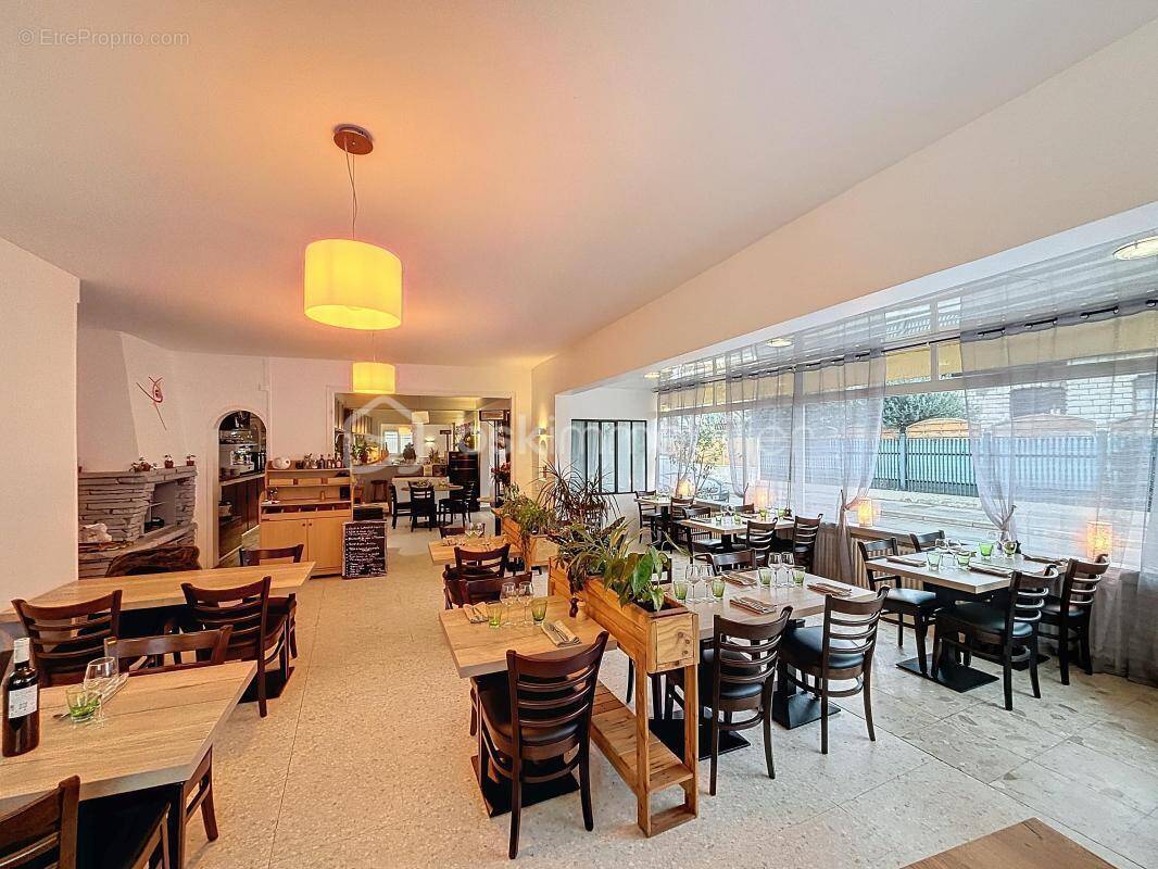 Commerce à SAVIGNY-SUR-ORGE