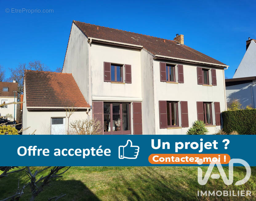 Photo 1 - Maison à JOUY-EN-JOSAS
