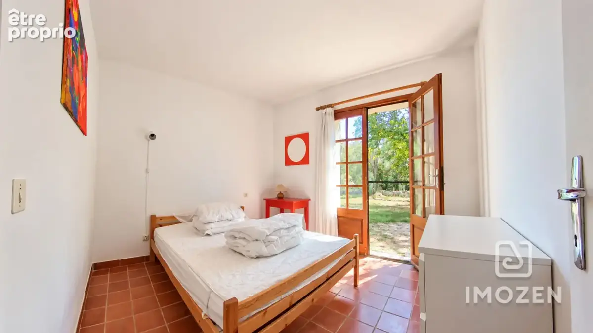 Maison de campagne T4 de 90m2 sur 34675m2 - photo 7