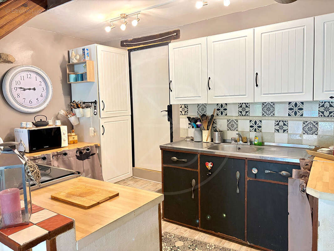 Grande maison familiale rénovée avec charme et modernité - photo 6