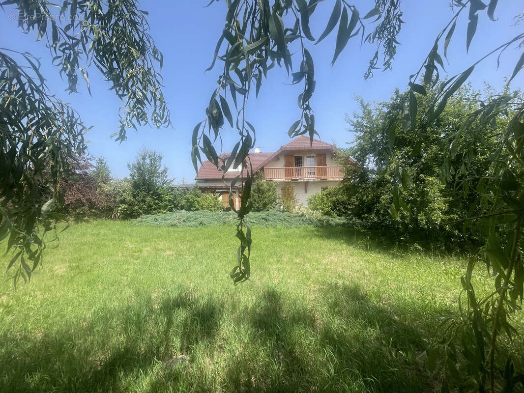 Maison à LENTIGNY