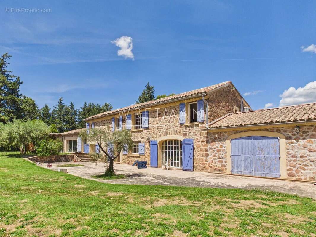 Maison à LA MOTTE