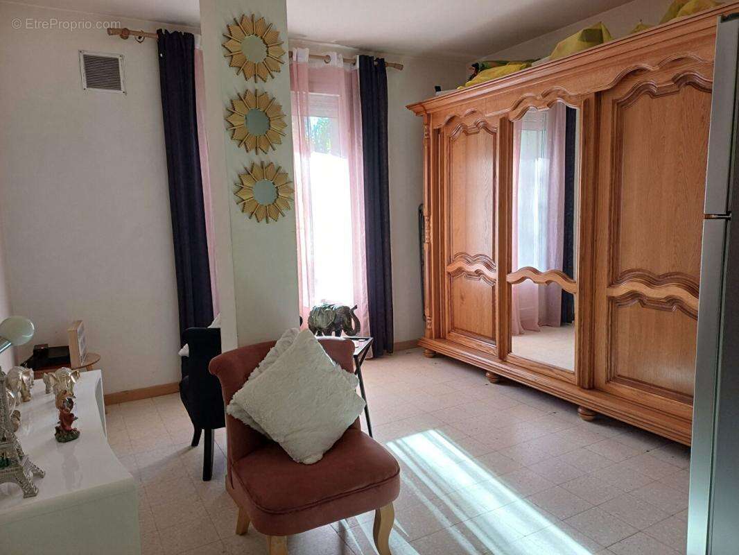 2 appartements t2bis et studio - photo 2