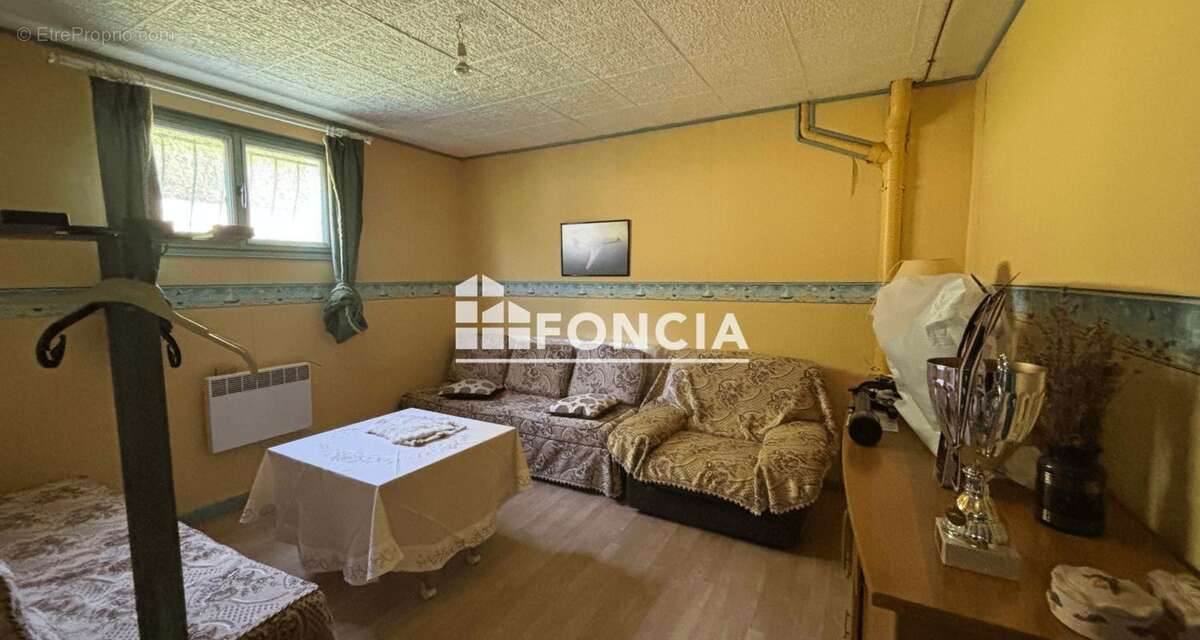 Maison à CHATELLERAULT