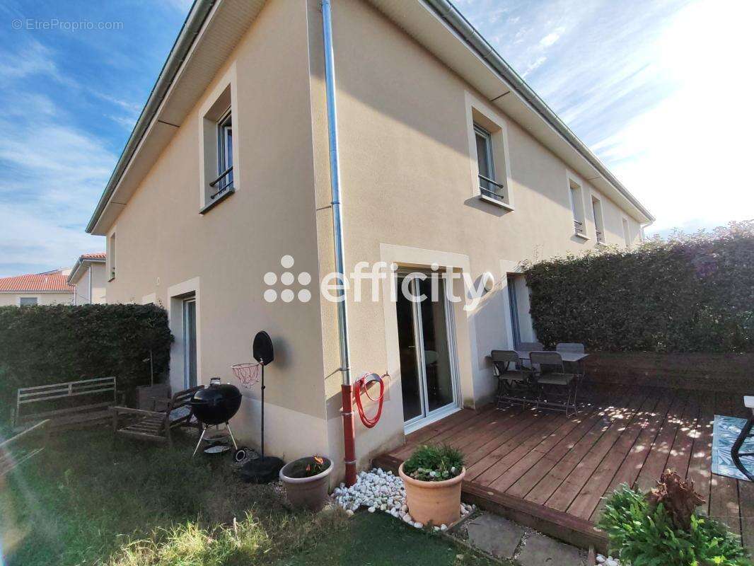 Appartement à CHASSIEU