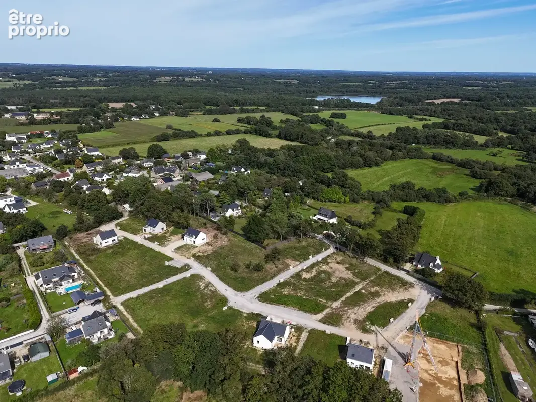 Terrain 420 m² à vendre à Locoal-Mendon (56550) - photo 2