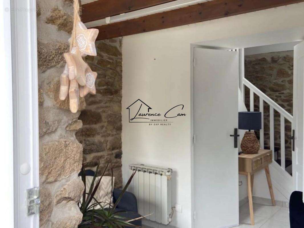 Maison à PLOUGUERNEAU