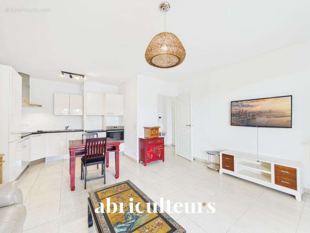 Appartement à CAGNES-SUR-MER