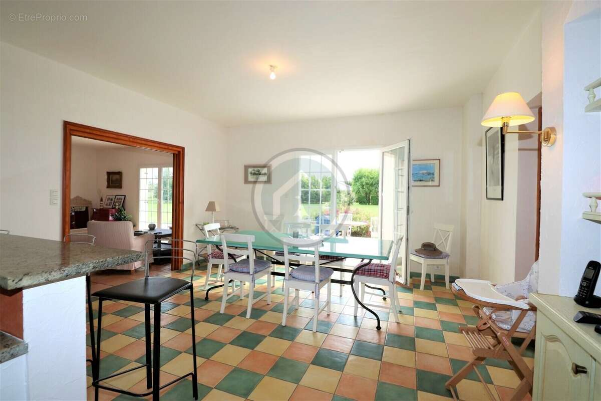 Maison 324 m² à Landunvez  - photo 7