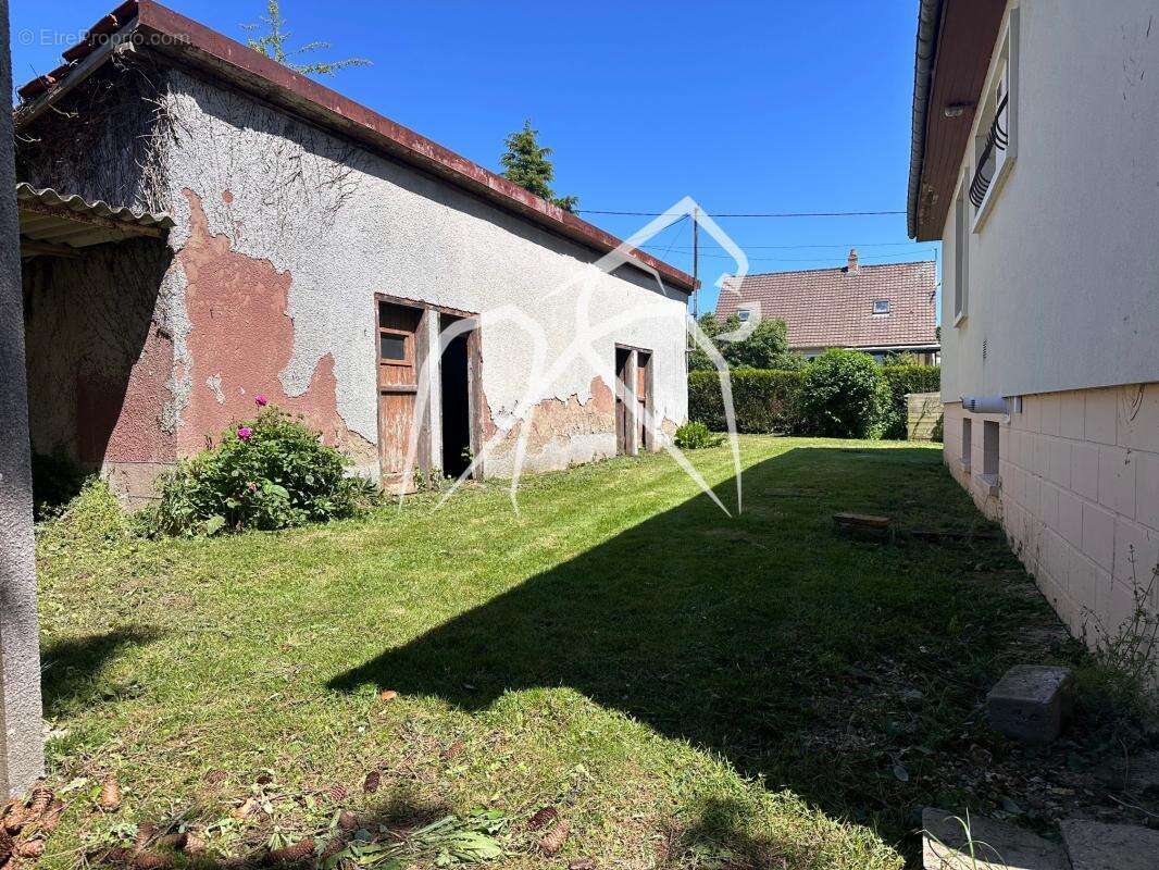 Maison familiale 7 pieces   Martainville-Epreville 123m2 - photo 6