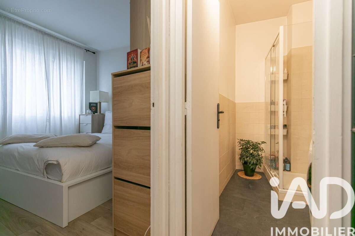 Photo 6 - Appartement à LE PERREUX-SUR-MARNE
